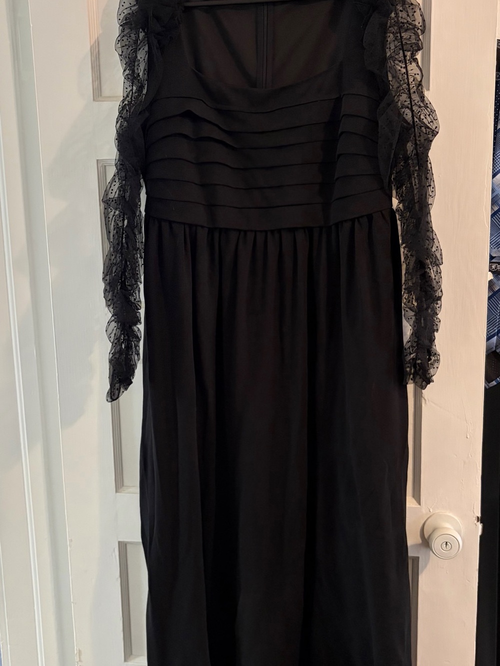 SHEIN Black Women's Ruffle Sleeve Dress